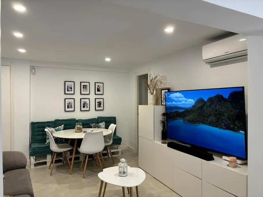Caroli Hideout Διαμέρισμα Μαρμπέλλα